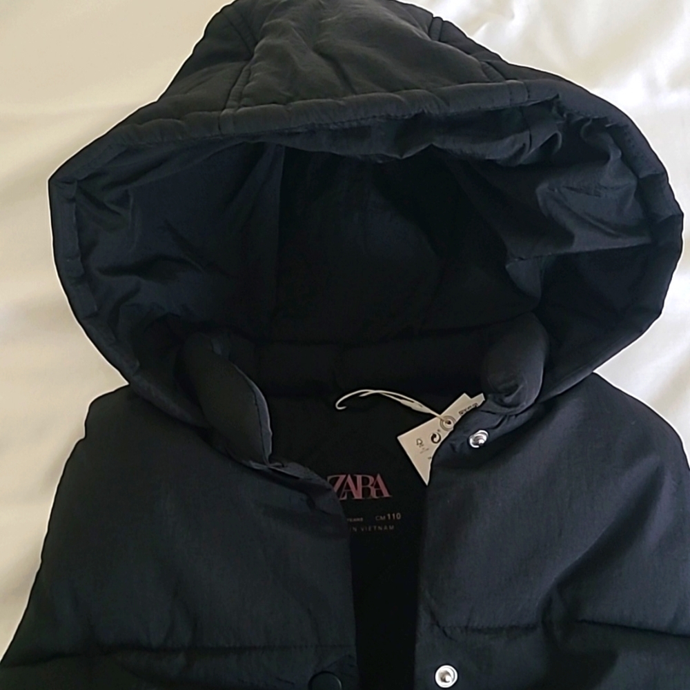 Boys Zara puffer vest